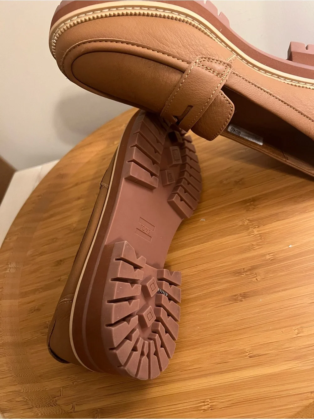 Toms loafers smooth